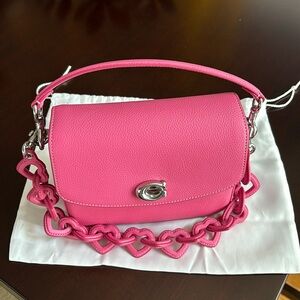NWT Coach Cassie Heart 19
